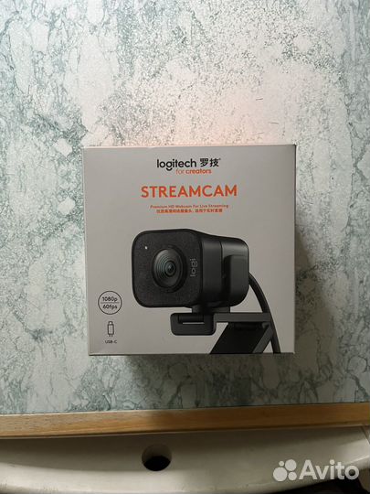 Веб-камера Logitech Streamcam