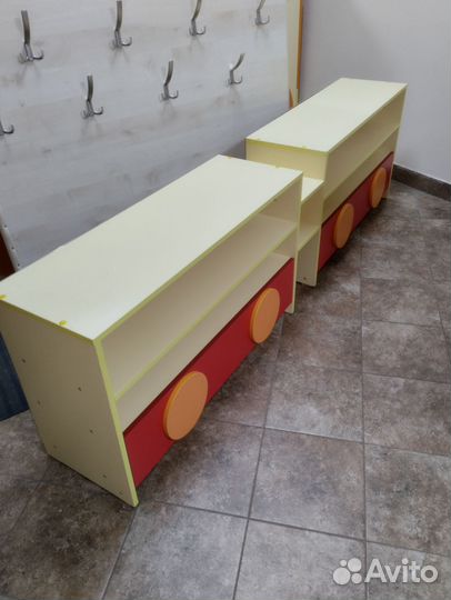 Паровозик стеллаж