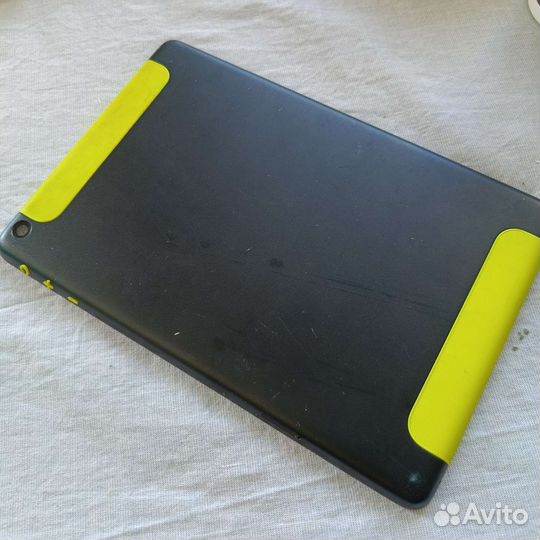 Планшет на запчасти (pocketbook surfpad)