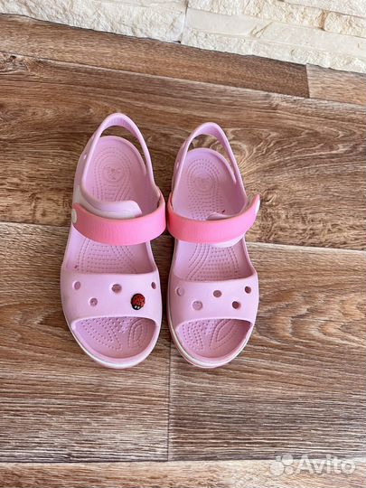 Сандалии crocs для девочки