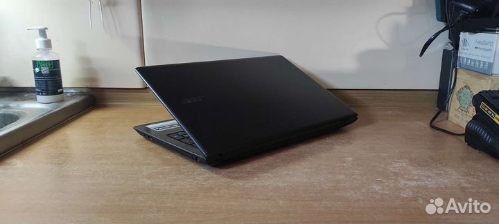 Acer aspire E5 575g