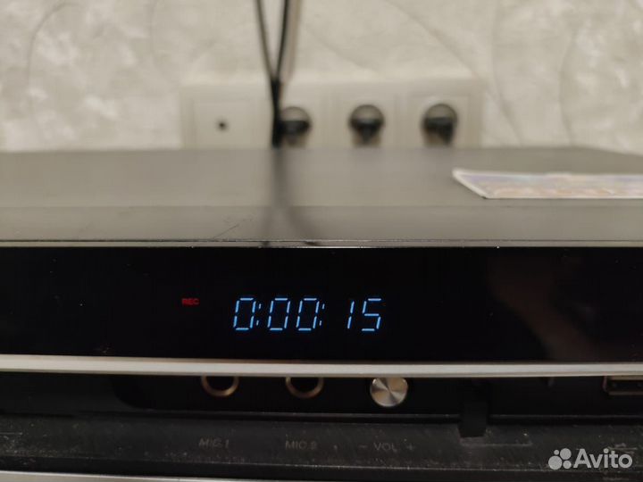 Dvd рекордер LG drk898