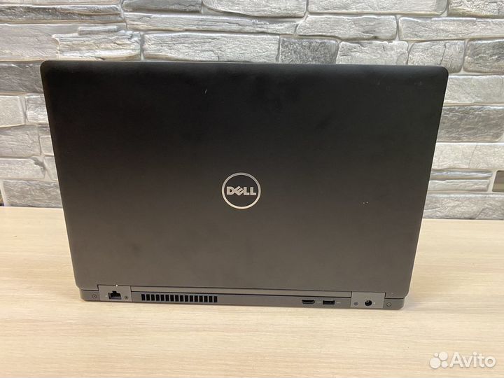 Мощный ноутбук dell(i5-6300U+16GB+256GB+FHD)