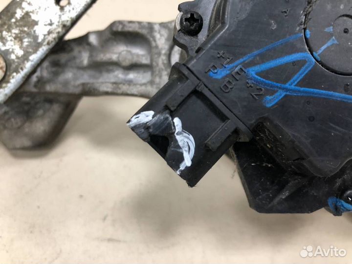 Трапеция стеклоочистителей Kia Rio 3 UB 2011-2017