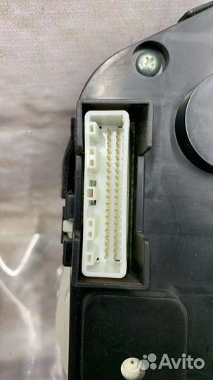 Спидометр передний Nissan Fuga Y51 3.7 (Б) VQ37VHR