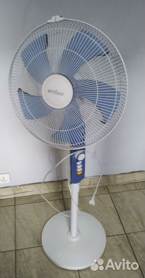 Вентилятор напольный с пультом