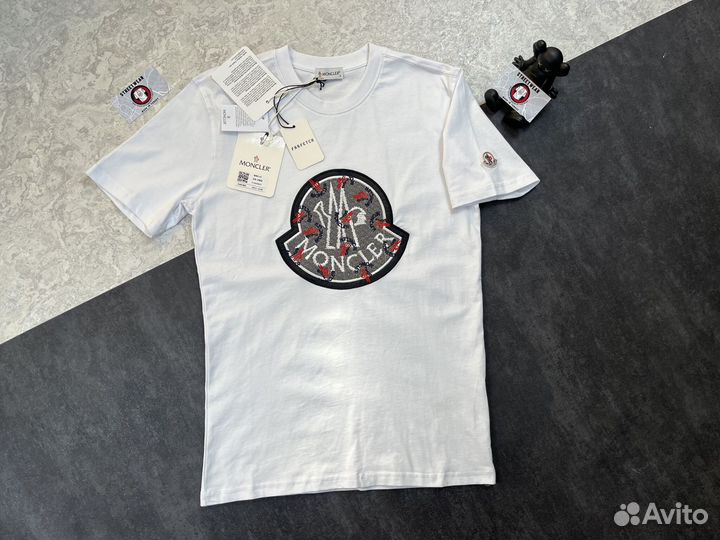 Футболка Moncler