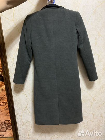 Пальто женское 42 44