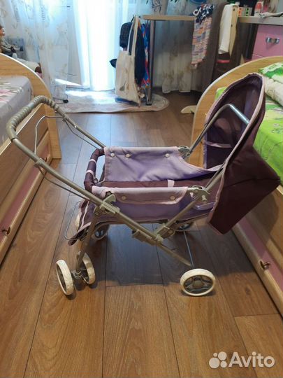 Коляска для кукол