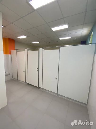 Сантенические, душевые, туалетные перегородки