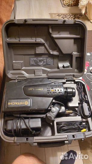 Видеокамера hitachi