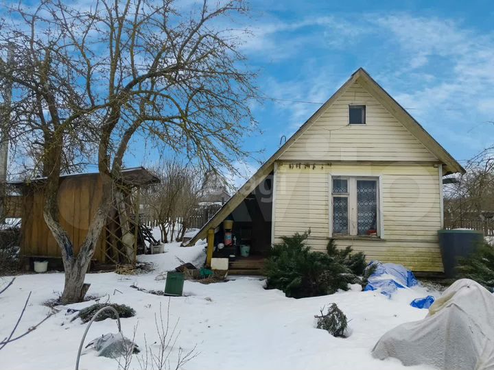 Дача 12 м² на участке 7,5 сот.