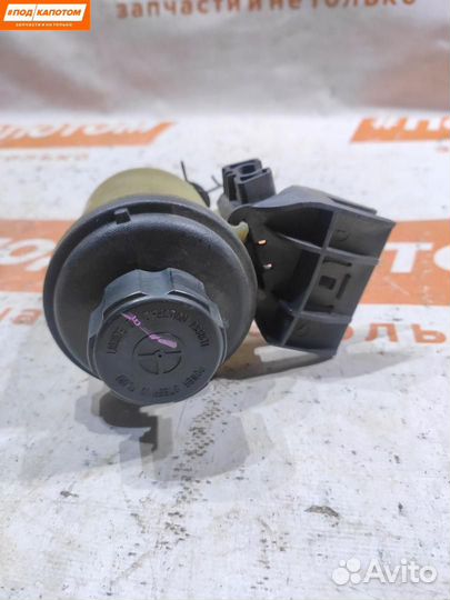 Бачок гидроусилителя Volvo S60 2 2012