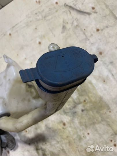 Бачок омывателя Mercedes-Benz C-Class W203 M112E26