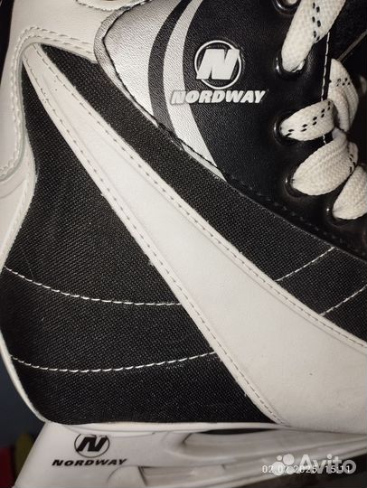 Коньки хоккейные, р44