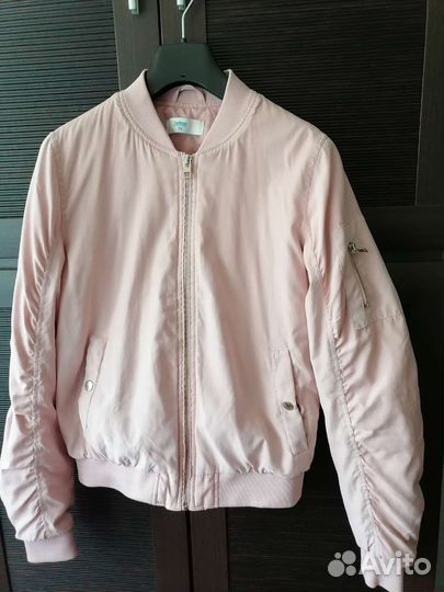 Ветровка для девочки