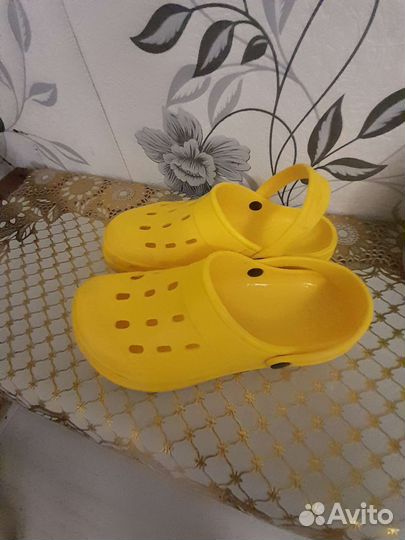 Сланцы пляжные