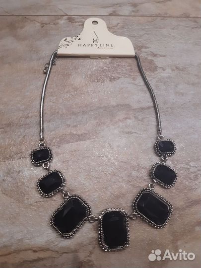 Колье с серьгами чокер бижутерия