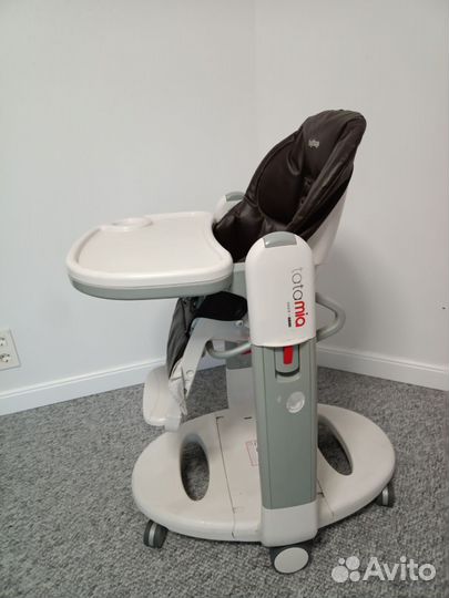 Стул для кормления tatamia