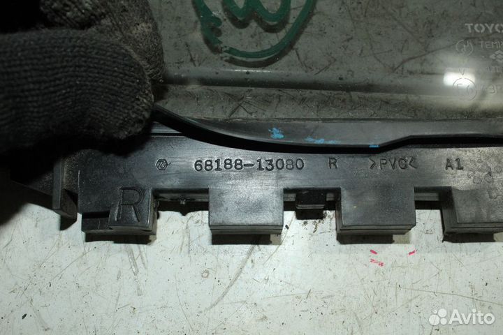 Стекло двери toyota corolla fielder 04* NZE121 RR/RH / Форточка