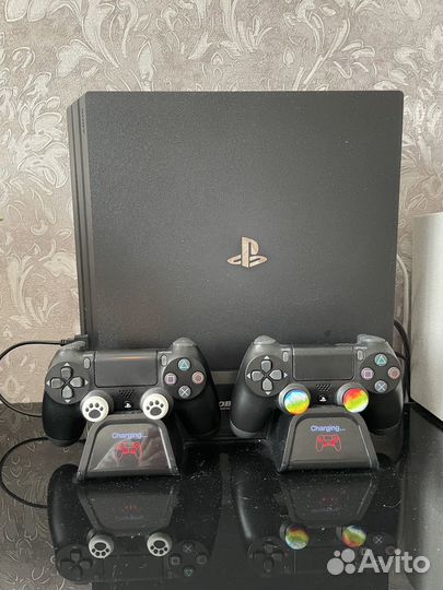 Sony PS4 pro 1tb