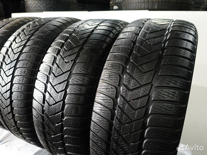 Pirelli Scorpion Winter 305/35 R21