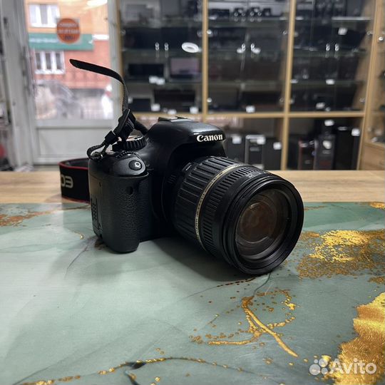 Фотоаппарат Canon EOS 550D + объектив 18-200 мм