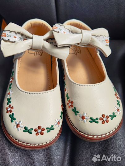 Туфли для девочки в ретро стиле
