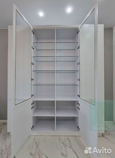 Шкаф в детскую