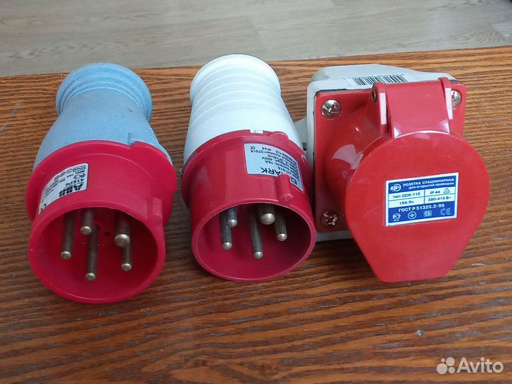 Силовой разъём