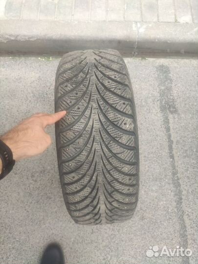 Goodyear UltraGrip Extreme 205/55 R16 91