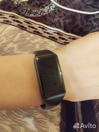 Смарт часы huawei Band 6