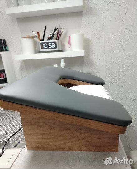 Подставка для маникюра