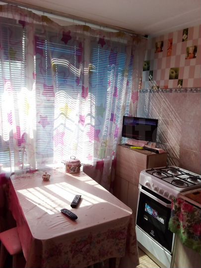 3-к. квартира, 59 м², 1/3 эт.