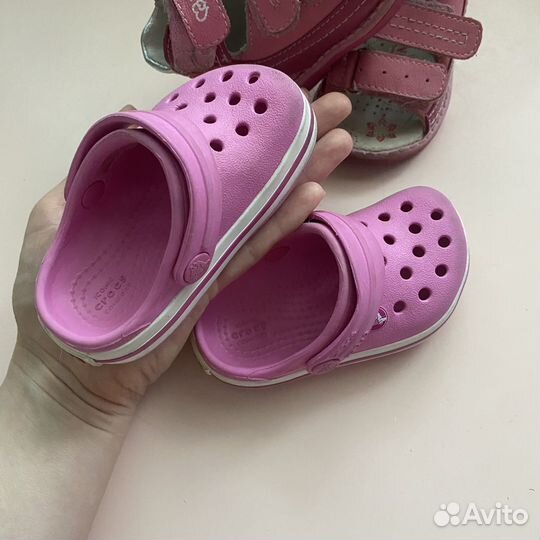 Обувь для девочки 20 р crocs кроссовки сандали