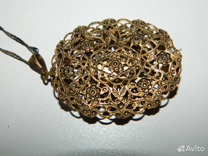 Винтаж - ретро - бижутерия - подвеска на цепочке