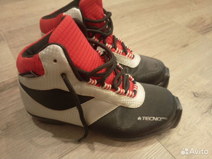 Лыжные ботинки tecno pro 34