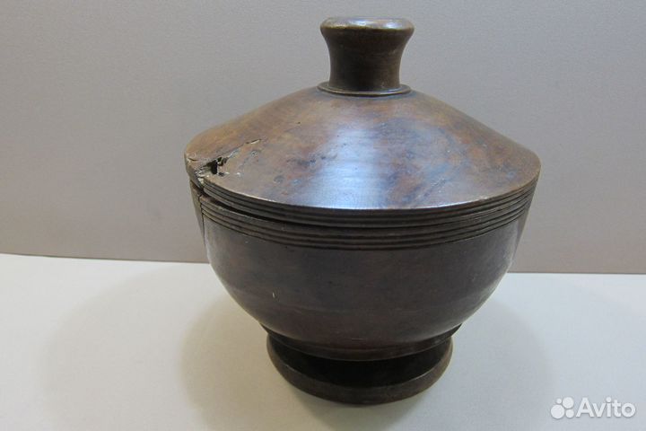 Чаша с крышкой h-24 см, d-23 дерво Эфиопия Африка