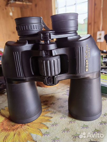Бинокль nikon action