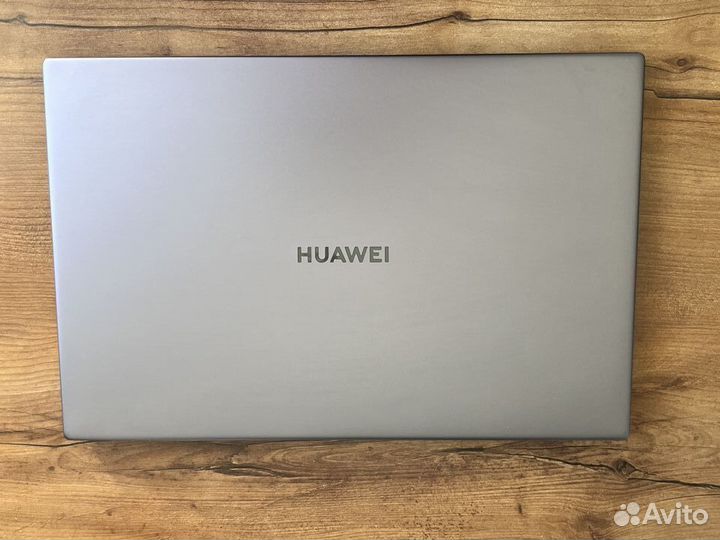 Ноутбук Huawei matebook D 14