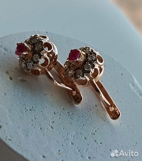 Золотые серьги Малинки бриллианты рубины