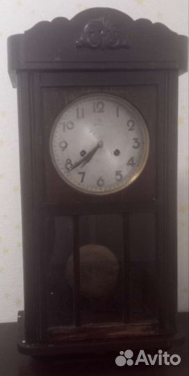 Старинные настенные часы с боем Германия