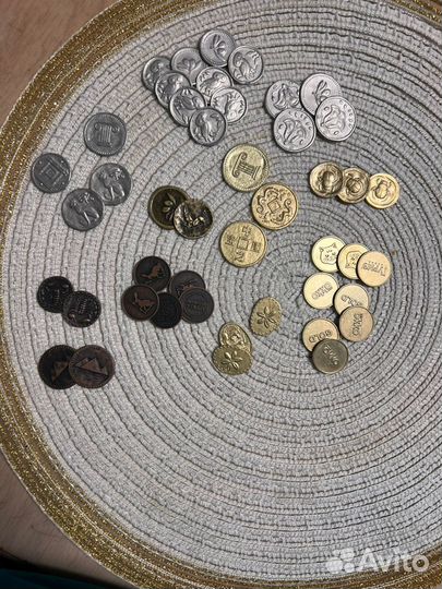 Игрушечные монеты