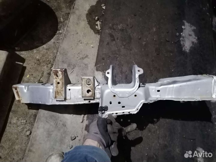 Лонжерон mitsubishi outlander 1 поколения