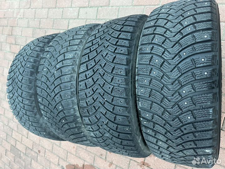 Michelin X-Ice 215/55 R17