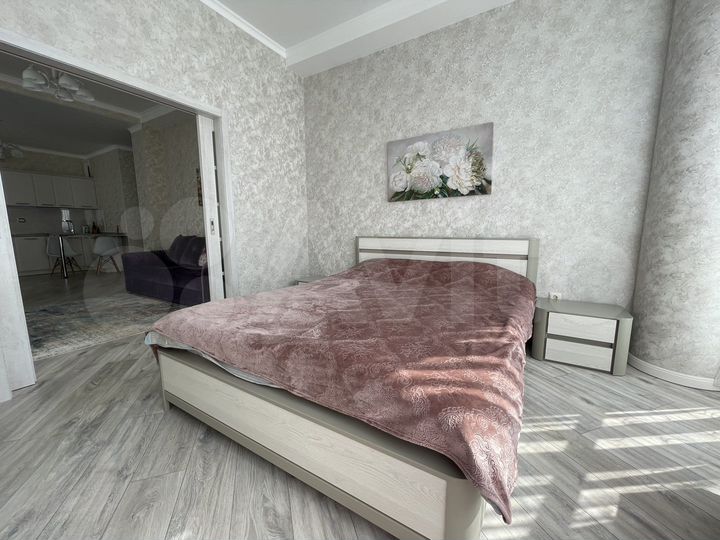 2-к. квартира, 98 м², 7/8 эт.