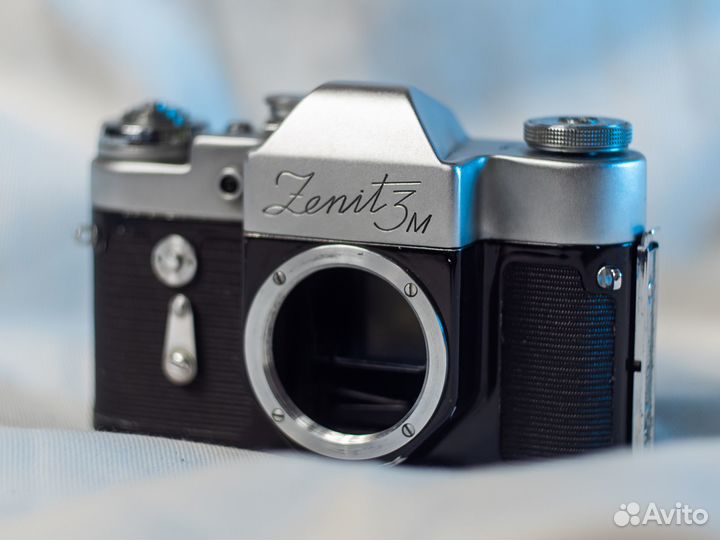 Продам фотоаппарат Зенит 3м