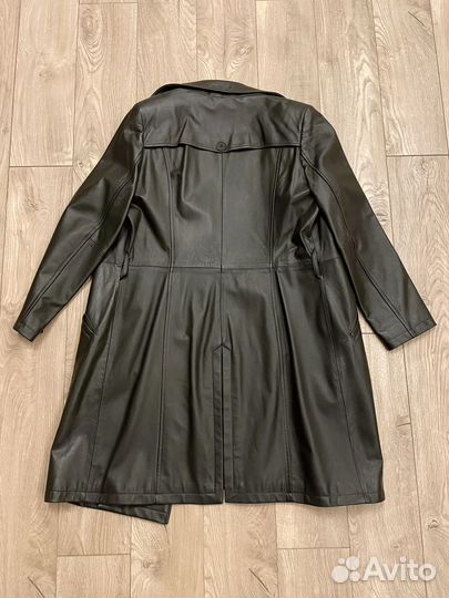 Кожаный плащ
