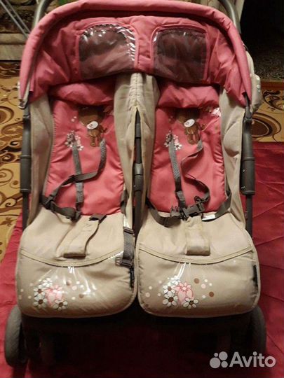 Прогулочная коляска для двойни