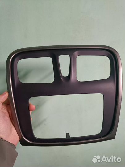 Магнитола Renault штатная